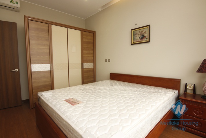 Nice three bedrooms apartment for rent in Trang An complex, Cau Giay district, Ha Noi